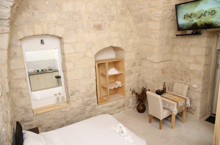 Mendy'S Accommodation Цфат Екстер'єр фото